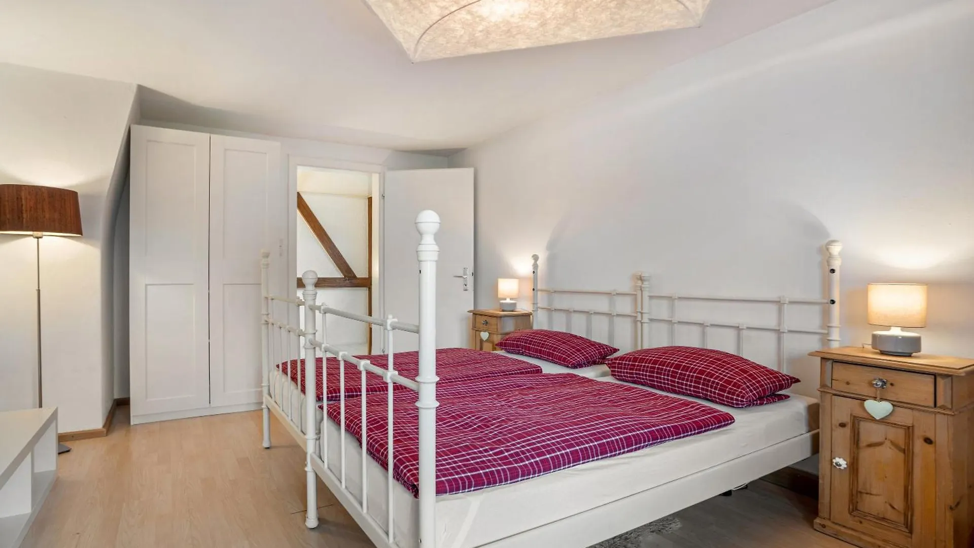 Apartament Ferienwohnung In Roßhaupten